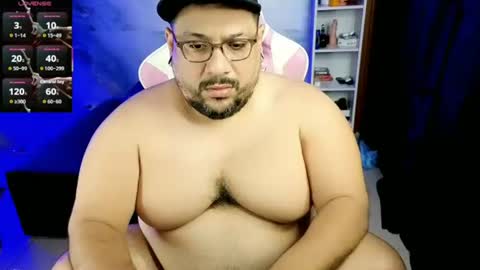 Snapshot of jacoob_woods chatting on 06-26-26, 02:43 daddy sir master bear online show from 06-26-26, 02:43