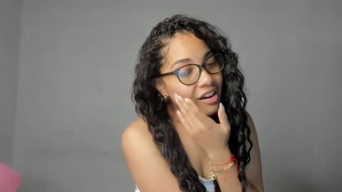 Jadeleidy Dorthini online show from 01-16-26, 09:19