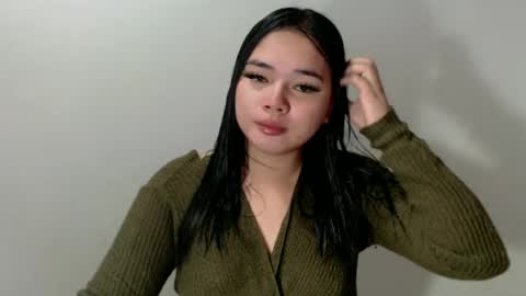 Snapshot of jade_suck chatting on 06-17-26, 04:37 jade_suck online show from 06-17-26, 04:37