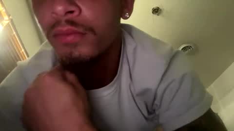 Snapshot of jadend23 chatting on 04-16-26, 01:34 jadend23 online show from 04-16-26, 01:34