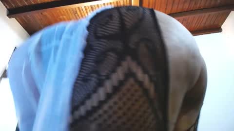 Snapshot of jadestone69 chatting on 11-09-25, 08:01 jadeStone69 online show from 11-09-25, 08:01