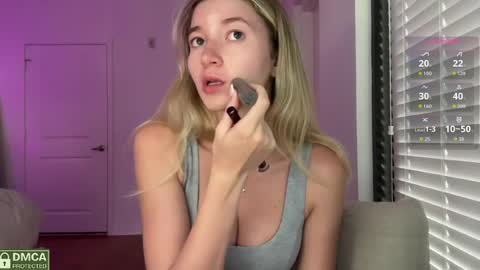 Snapshot of jadewilkinson chatting on 04-15-26, 10:10 jadewilkinson online show from 04-15-26, 10:10