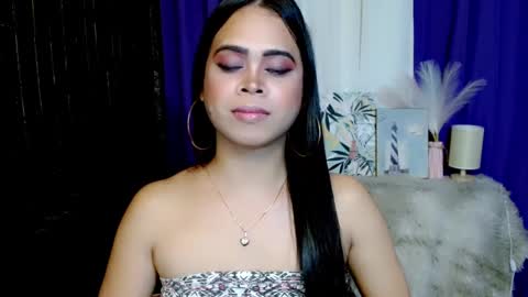 Jade online show from 01-22-25, 03:18