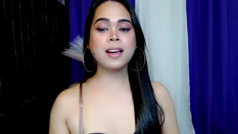 Jade online show from 02-08-25, 03:42