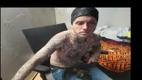 showingitoff online show from 03-04-26, 05:24