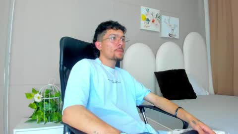 Snapshot of jake_miller__ chatting on 05-23-26, 07:29 Jake online show from 05-23-26, 07:29
