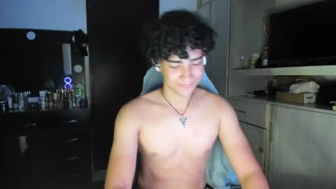 jake willianss online show from 06-20-26, 04:04