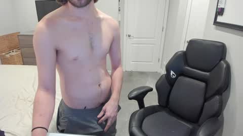 jakesnake442 online show from 12-30-24, 07:04