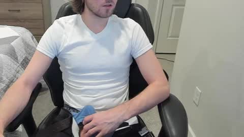 jakesnake442 online show from 02-28-25, 08:50