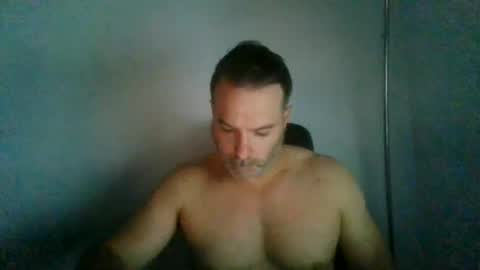 Snapshot of jam3s5959 chatting on 06-12-26, 09:08 jam3s5959 online show from 06-12-26, 09:08