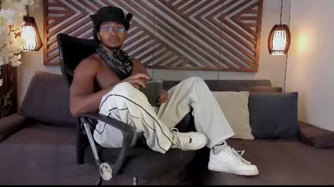   online show from 07-16-26, 07:42
