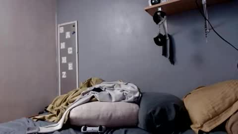 Snapshot of james30cup chatting on 04-12-26, 05:12 what you in too online show from 04-12-26, 05:12