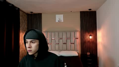 james_adamss_ online show from 02-10-26, 12:20