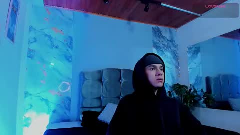 james_adamss_ online show from 03-04-26, 11:27