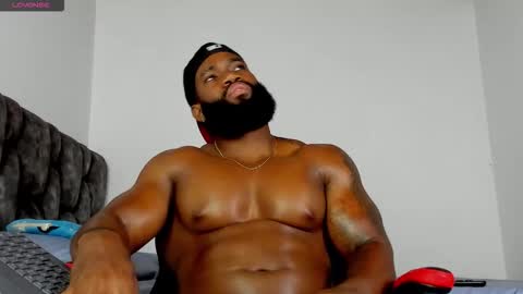 Snapshot of james_bbcmuscle chatting on 03-19-26, 12:03 James BBC online show from 03-19-26, 12:03