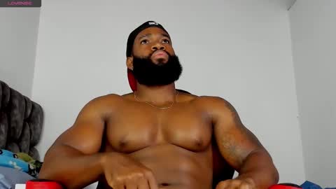 Snapshot of james_bbcmuscle chatting on 03-20-26, 12:32 James BBC online show from 03-20-26, 12:32