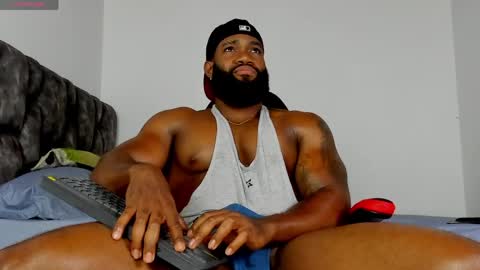 Snapshot of james_bbcmuscle chatting on 03-28-26, 11:04 James BBC online show from 03-28-26, 11:04