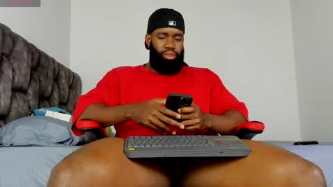 Snapshot of james_bbcmuscle chatting on 04-09-26, 03:06 James BBC online show from 04-09-26, 03:06