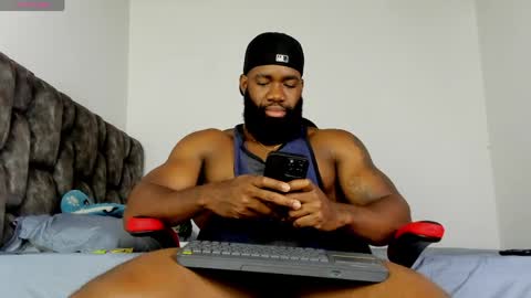 Snapshot of james_bbcmuscle chatting on 04-20-26, 01:30 James BBC online show from 04-20-26, 01:30