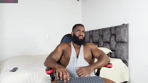 Snapshot of james_bbcmuscle chatting on 06-19-26, 12:59 James BBC online show from 06-19-26, 12:59