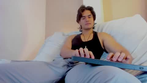 james_morrisonm online show from 06-03-26, 01:57