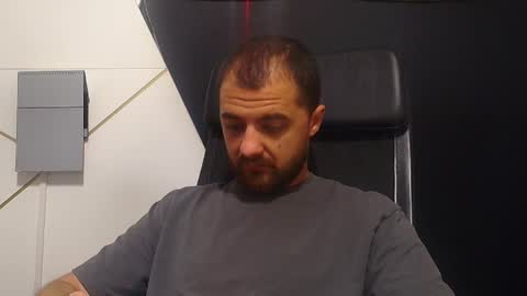 Snapshot of jamesmyersx chatting on 07-01-26, 03:52 JamesMyers online show from 07-01-26, 03:52