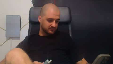 Snapshot of jamesmyersx chatting on 07-05-26, 04:19 JamesMyers online show from 07-05-26, 04:19