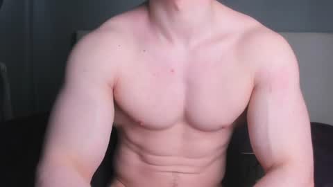Snapshot of jamesstong chatting on 07-05-26, 06:31 James Strong online show from 07-05-26, 06:31