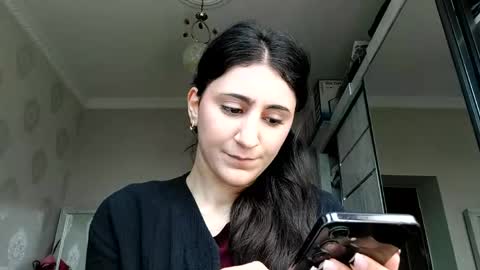 Niki online show from 04-28-26, 11:04