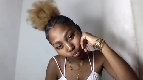 jamila531017 online show from 05-30-26, 10:29