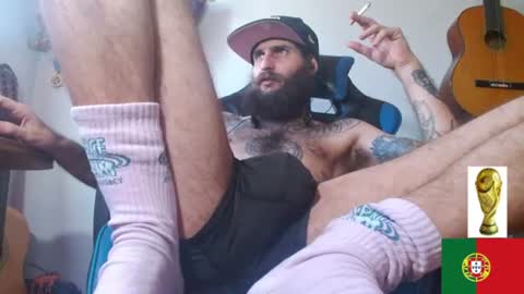 Snapshot of jammes_owen chatting on 06-17-26, 05:25 Jammes. online show from 06-17-26, 05:25