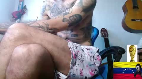 Snapshot of jammes_owen chatting on 06-27-26, 07:52 Jammes. online show from 06-27-26, 07:52