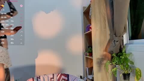 jane_margol1s online show from 04-05-26, 10:29