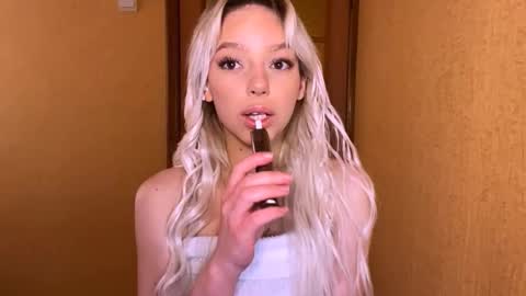 Kary online show from 03-17-26, 09:12