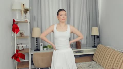 Snapshot of janehuston chatting on 04-06-26, 06:36 Samantha online show from 04-06-26, 06:36