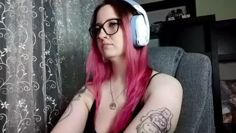 Persa online show from 04-29-26, 06:03