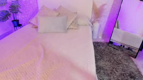    online show from 05-08-26, 07:08