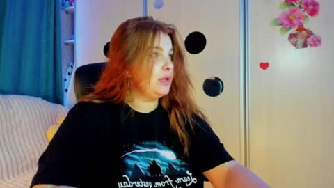 Snapshot of jansylines chatting on 06-23-26, 04:05 JansyLines online show from 06-23-26, 04:05