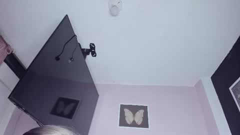 Maria online show from 06-17-26, 02:47
