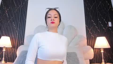 Snapshot of jaslyn__smith chatting on 06-13-26, 05:22 Jaslyn online show from 06-13-26, 05:22