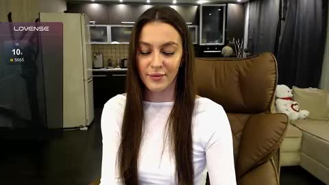Jasmine online show from 05-31-26, 07:04