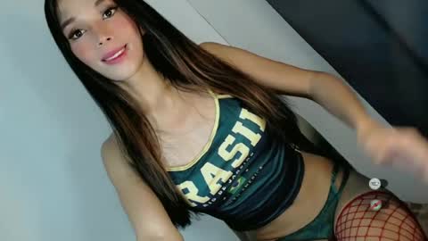 Snapshot of jasmine_on_live chatting on 06-28-26, 05:13 CUTE JANNA online show from 06-28-26, 05:13
