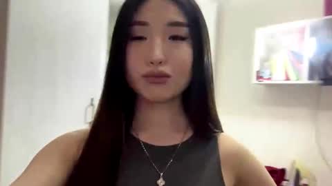 Snapshot of jasminebade chatting on 03-19-26, 01:15 My name Ivy ntmu welcommee online show from 03-19-26, 01:15