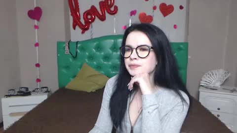 Snapshot of jasminekouch chatting on 03-19-26, 06:50 JasmineKouch online show from 03-19-26, 06:50