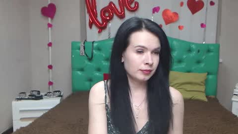 Snapshot of jasminekouch chatting on 03-24-26, 06:57 JasmineKouch online show from 03-24-26, 06:57