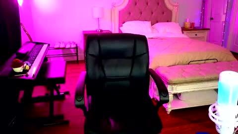 Snapshot of jasminewinters chatting on 02-07-26, 10:41 Jasmine Winters online show from 02-07-26, 10:41