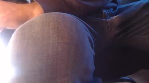 Snapshot of jasonholly chatting on 01-03-25, 04:16 Benedick Cumbersnatch online show from 01-03-25, 04:16