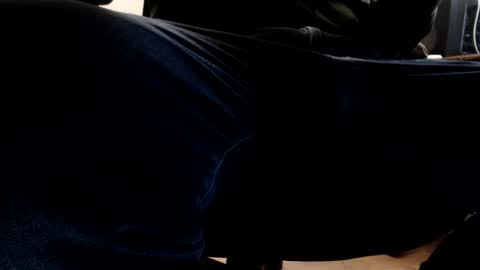 Snapshot of jasonholly chatting on 01-14-25, 06:49 Benedick Cumbersnatch online show from 01-14-25, 06:49