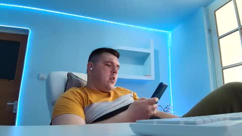 Snapshot of jasonjacks8 chatting on 05-15-26, 06:20 JasonJacks online show from 05-15-26, 06:20