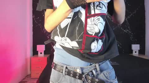 Snapshot of jaspercooper_ chatting on 01-17-25, 01:24 Jasper Cooper online show from 01-17-25, 01:24